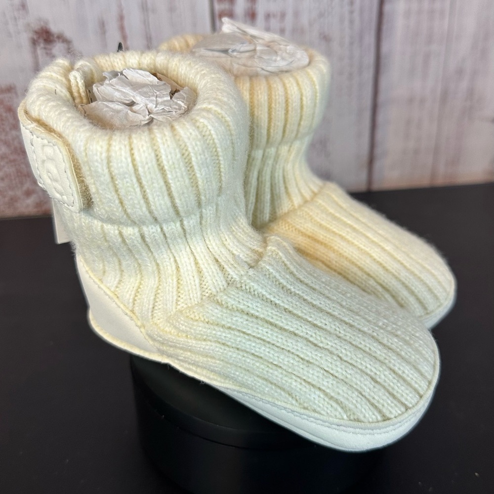 UGG Baby Skylar Slipper 4/5